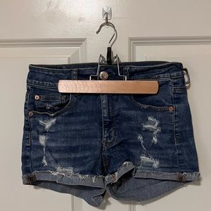 👖2/$35 American Eagle Denim Faded Ripped High Wasted Jeans